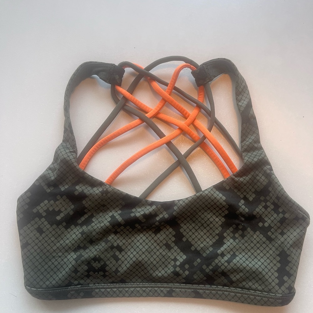 Lululemon Sports Bra